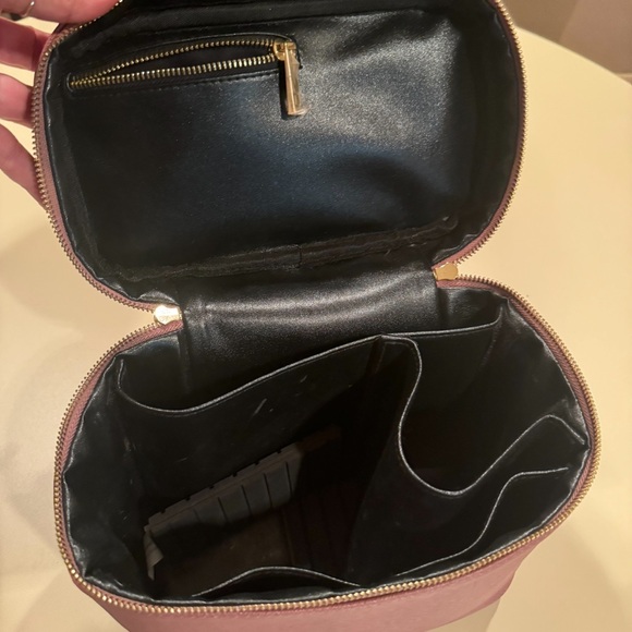 SlyBeauty Ever Need Makeup Bag - Picture 3 of 6